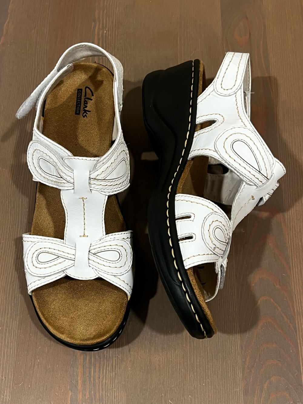 Clarks Sandals Lexi Walnut Q SZ 10 Slingback White Leather Strappy Wedge Comfort